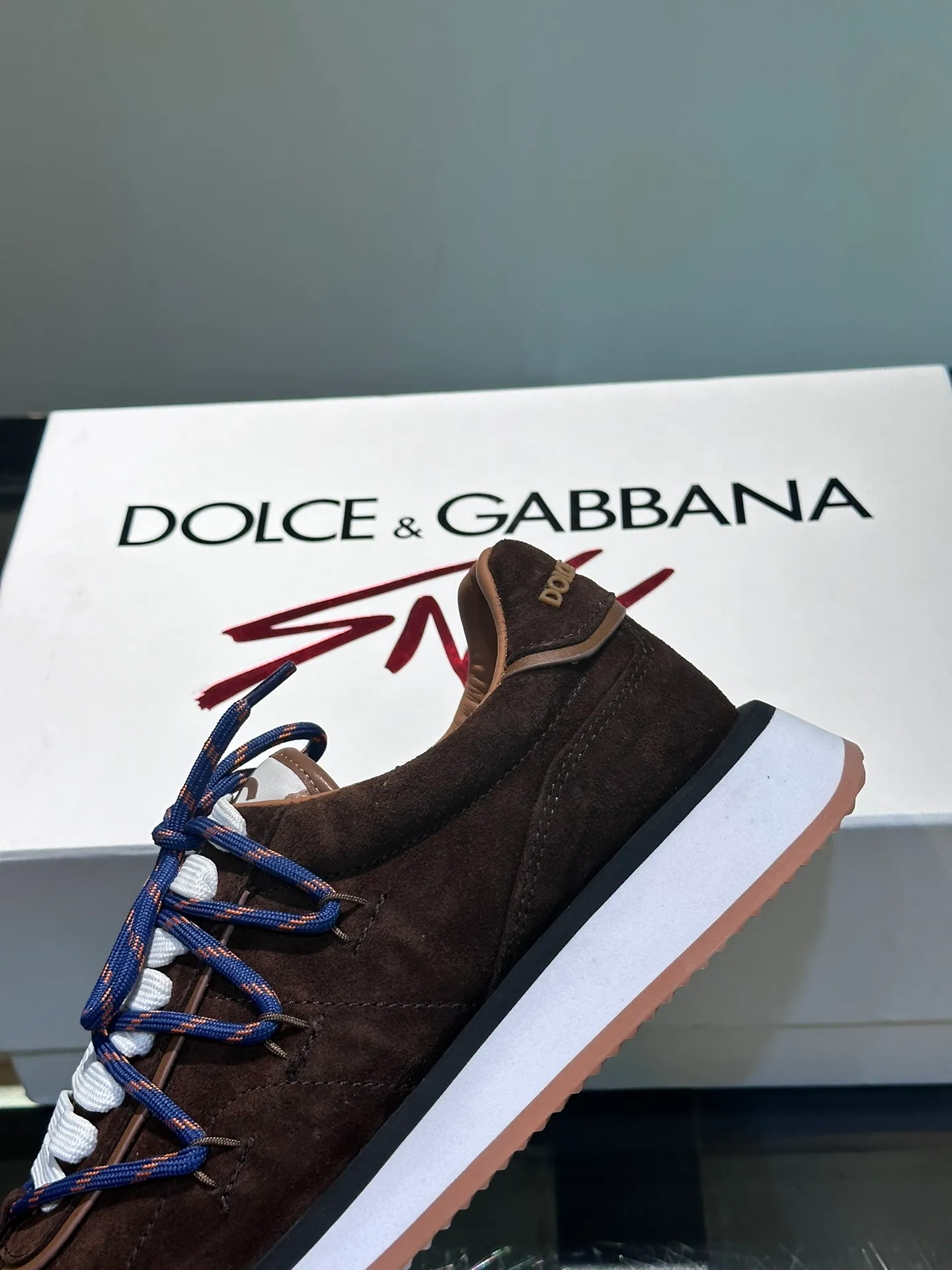 Men's shoes 💰p460 "DG" new men's casual sports shoes! The contrasting color design is eye-catching, fashionable and versatile, and can add luster to various looks. The exquisite design with unique dynamic vitality and modern atmosphere shows modern elegance. Size: 38-44 (45 customized)